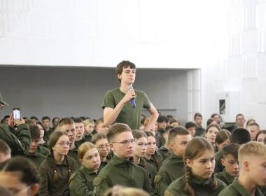 Известные кикбоксеры провели мастер-класс для чувашских курсантов