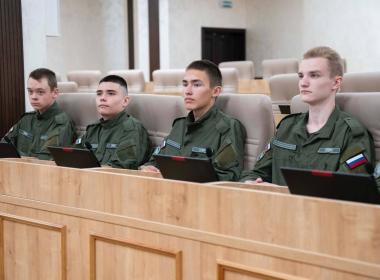 Бойцы спецотряда Центра «ВОИН» посетили Городскую Думу города Екатеринбург