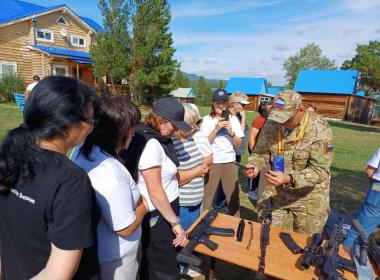 Центр «ВОИН» в Бурятии провёл мастер-класс для общества «Знание»