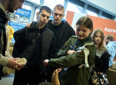 Участники форума «Образование-2025» посетили патриотическую площадку от Центра «ВОИН»