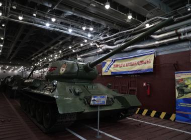 Центр «ВОИН» организовал выставку на большом десантном корабле «Иван Грен»